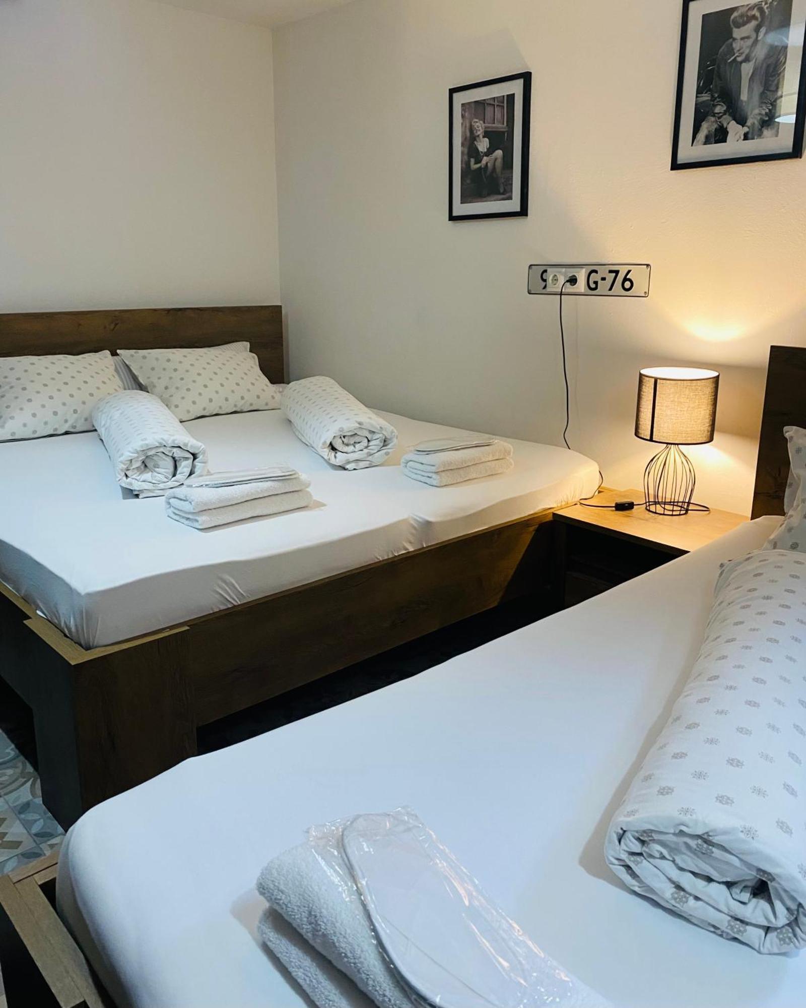 Rooms & Apartment Zala Airport Shuttle Option Cerklje na Gorenjskem Eksteriør bilde